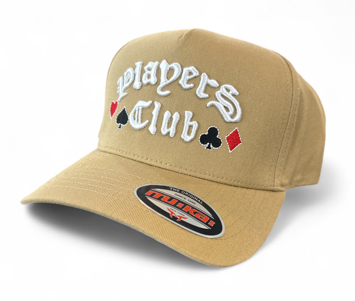 MUKA 'Players Club' snapback hat in khaki color, adjustable baseball cap with flat brim and embroidered logo, accessories.