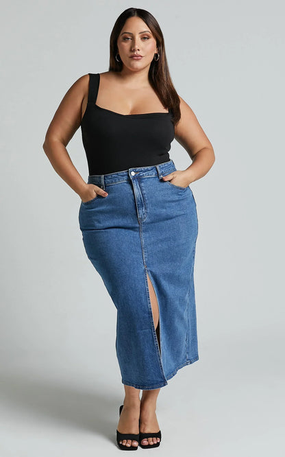 Anaya Midi Skirt - Denim Skirt in Mid Blue Wash
