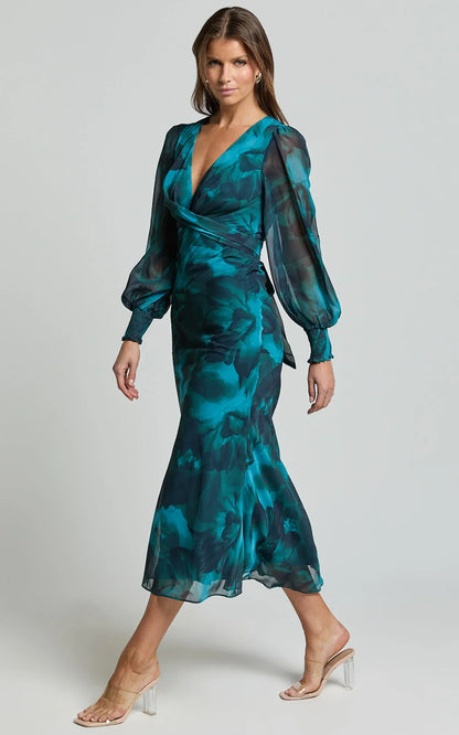 Artelia Midi Dress - V Neck Long Sleeve Slip Dress in Emerald
