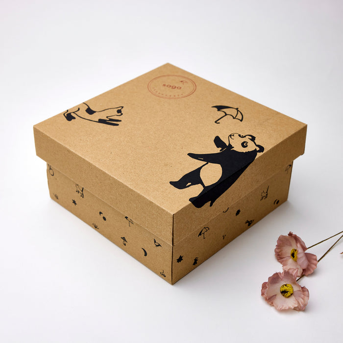Minimalist Baby Clothing Gift Set in Organic Cotton