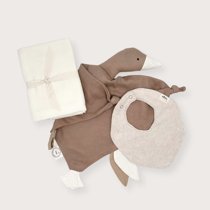 Organic newborn comfort gift set with cuddle cloth, muslin cloth and knitted baby bib